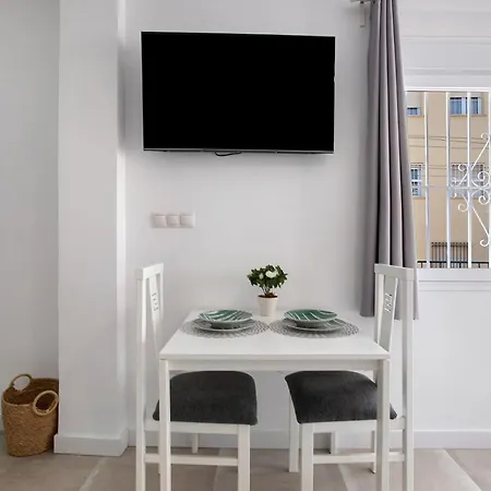 Estudio En La Carihuela Torremolinos
